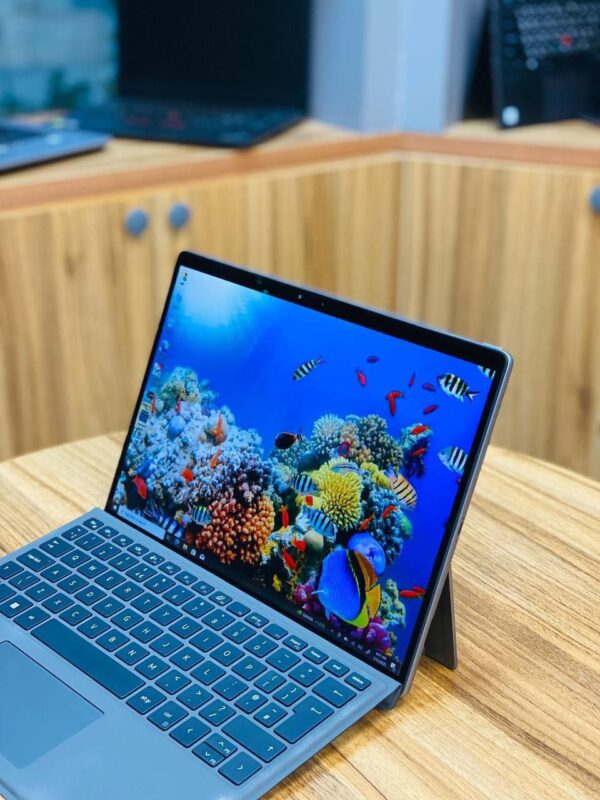 Dell Latitude 7320