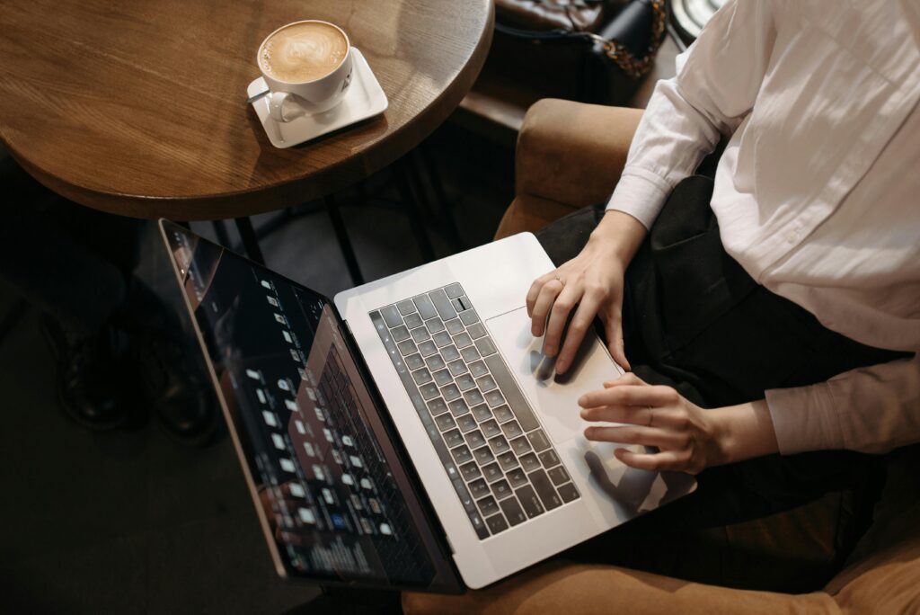 نصب درایور ها و نرم افزار های مورد نیاز ویندوز