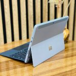 سرفیس Microsoft Go 2