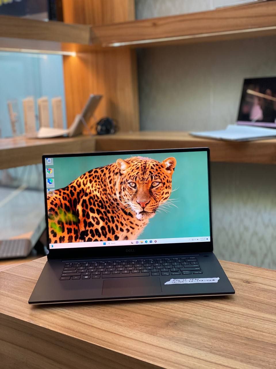 dell xps 7590 (1) لپ تاپ Dell XPS 7590